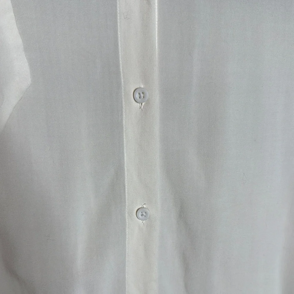 Levi’s Cream Bow Tie Blouse Size Medium Silk Feel Office Chic Top